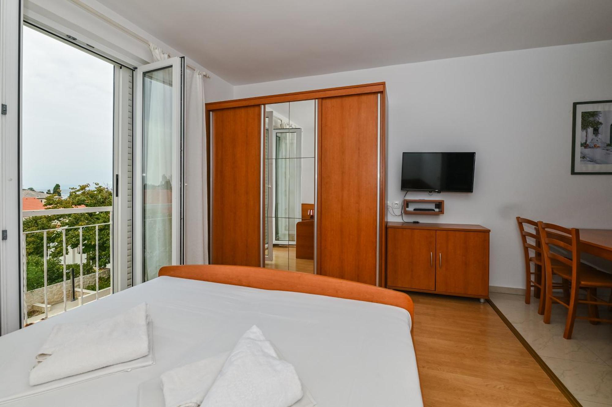 Seagull Pool Apartments & Studios Novalja Rom bilde