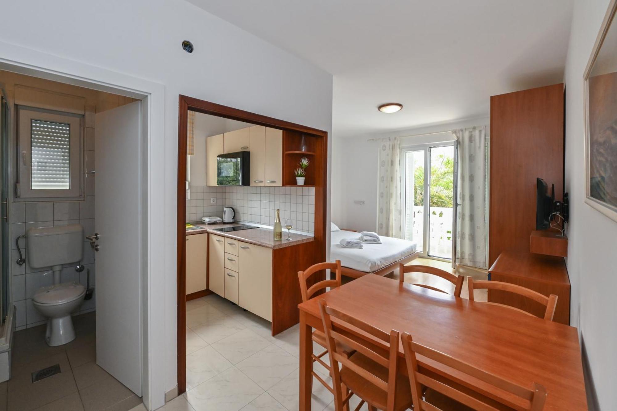 Seagull Pool Apartments & Studios Novalja Rom bilde